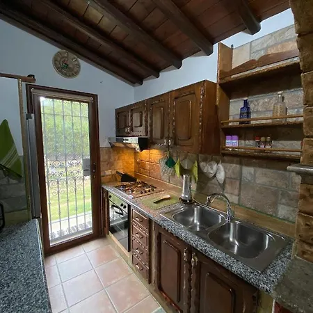 Holiday home L'uliveto House