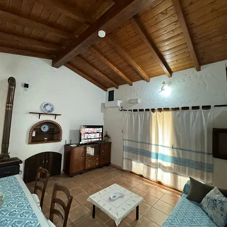 L'uliveto House Holiday home *